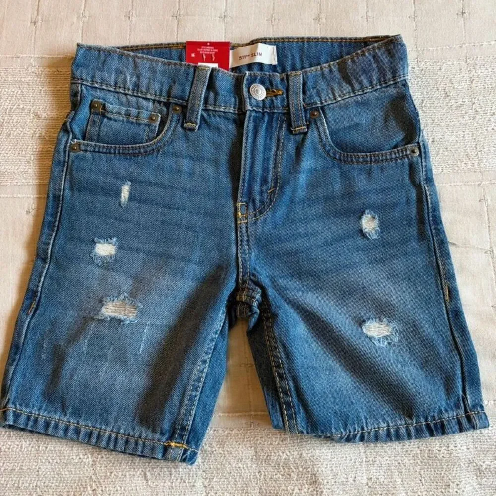 Short demin Levi’s size 8 boys NWT